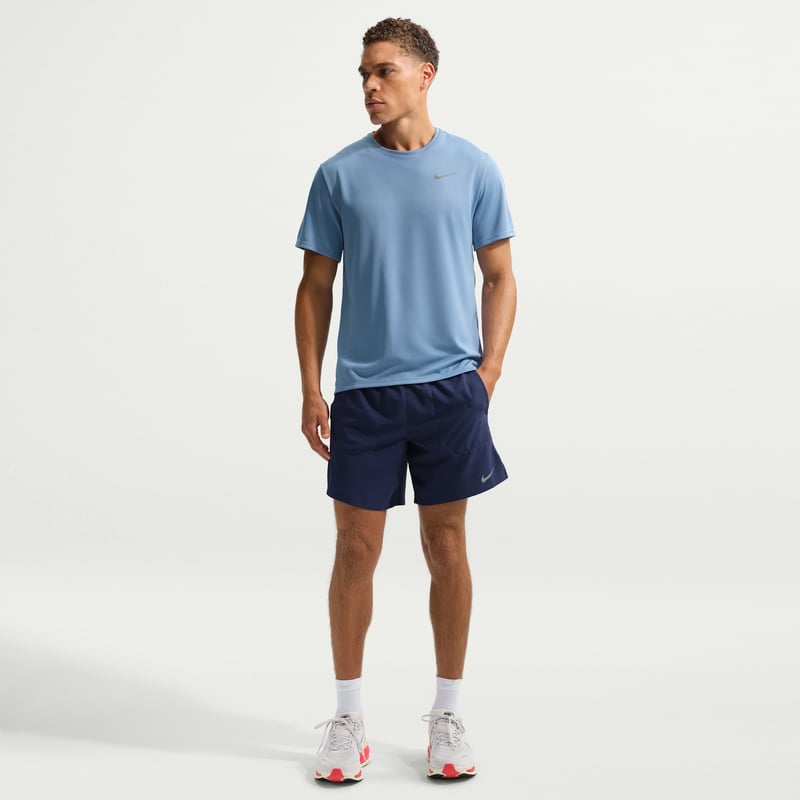 Nike Stride Dri-FIT IF2046-410 01