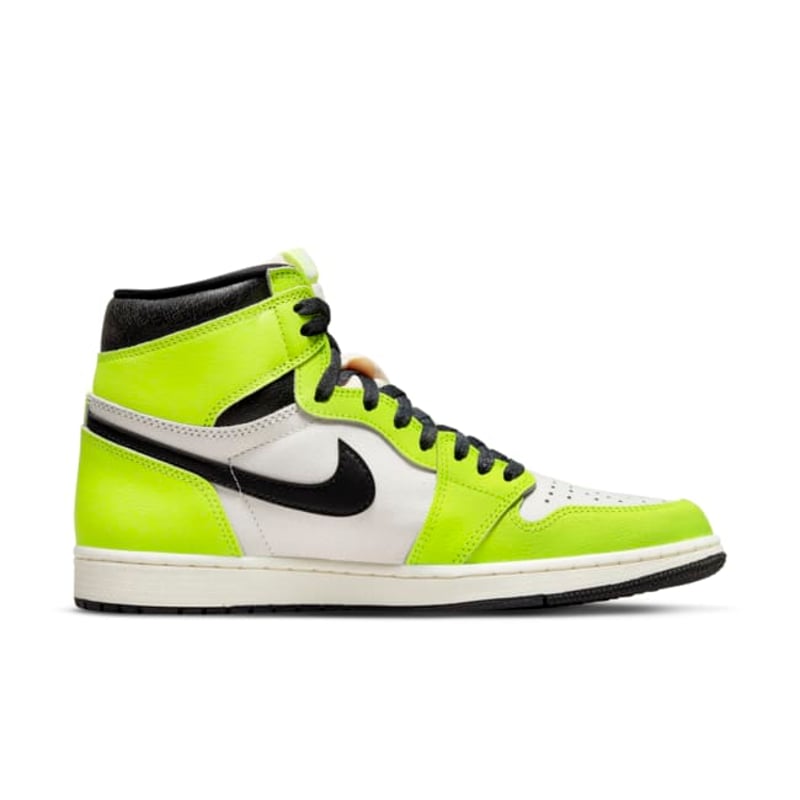 Jordan 1 High OG 555088-702 03
