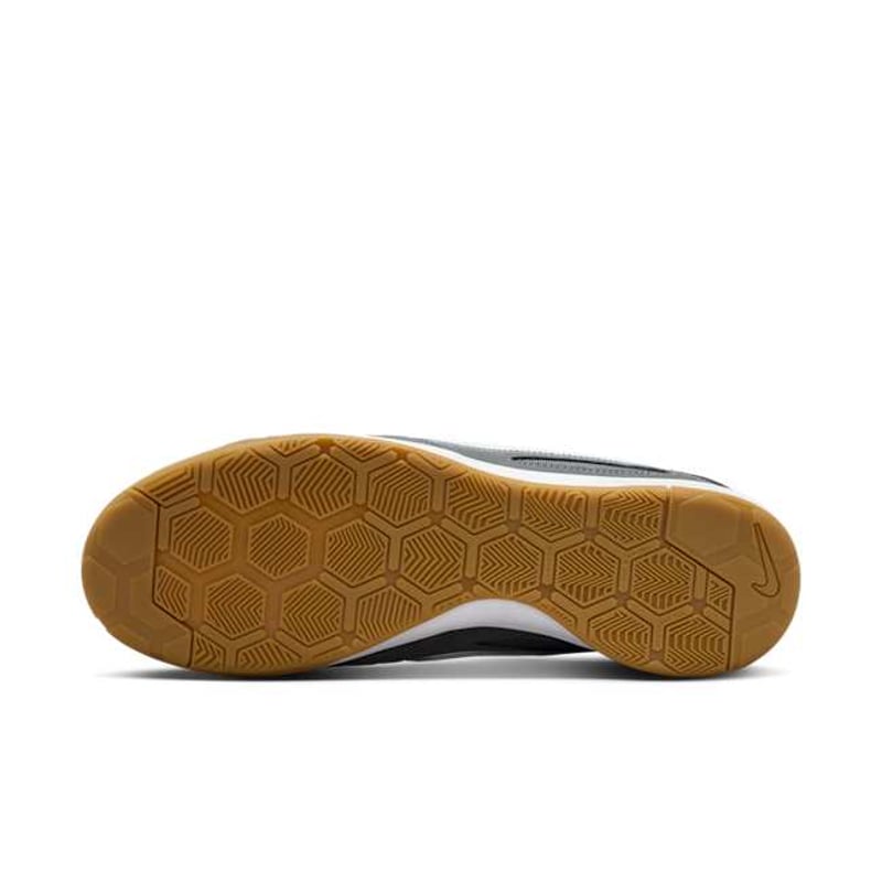 Nike Gato HQ6020-001 02