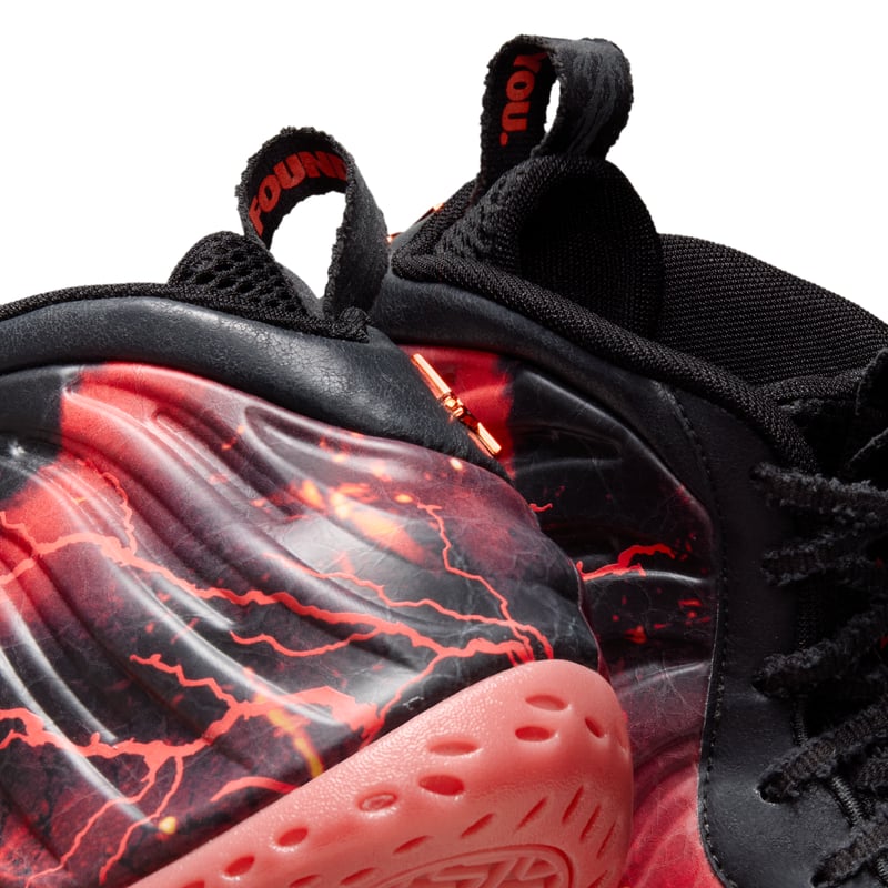 Nike Air Foamposite One x Stranger Things IR7336-001 10