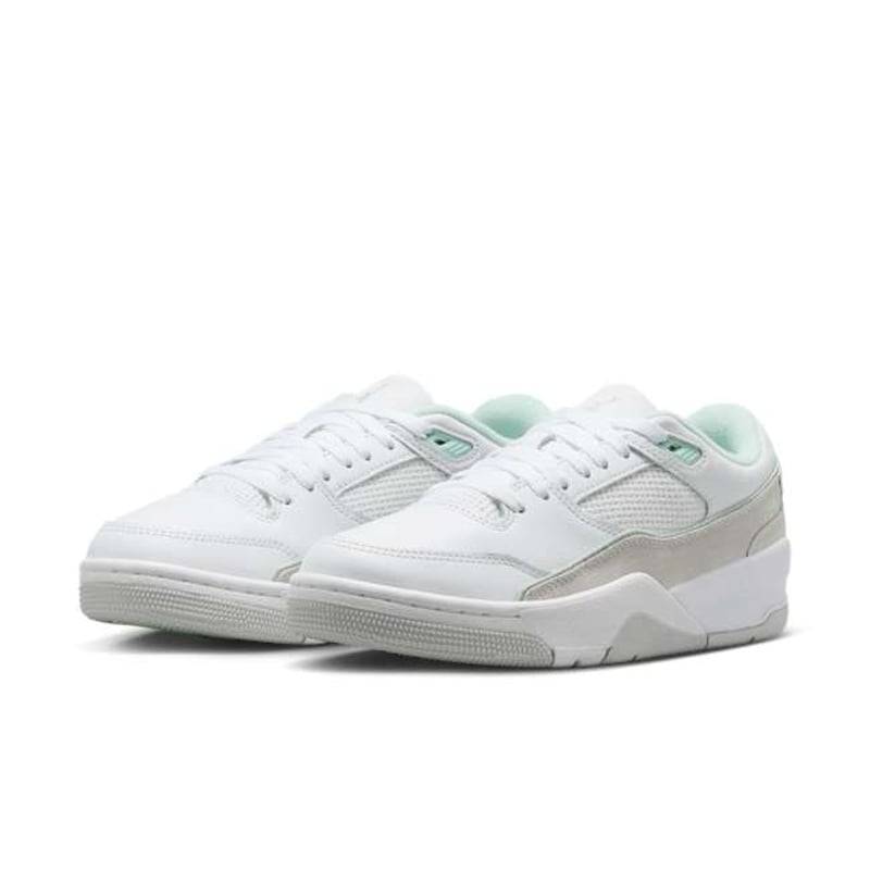 Jordan Flight Court FZ9854-105 05