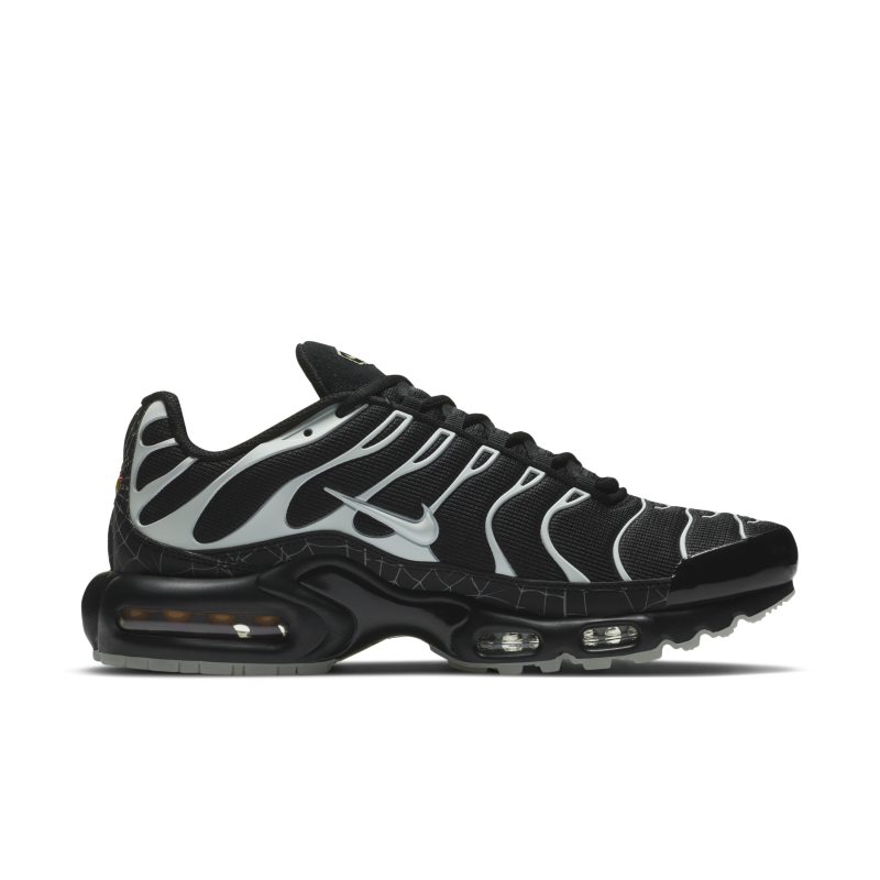 Nike Air Max Plus DD4004-001 03