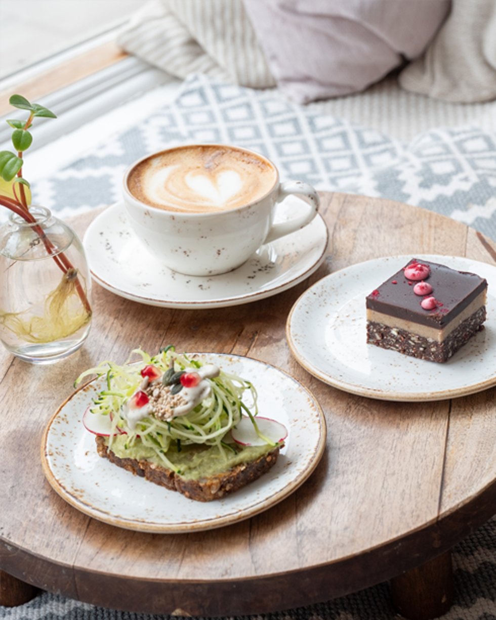 Fern & Fika 1094 02
