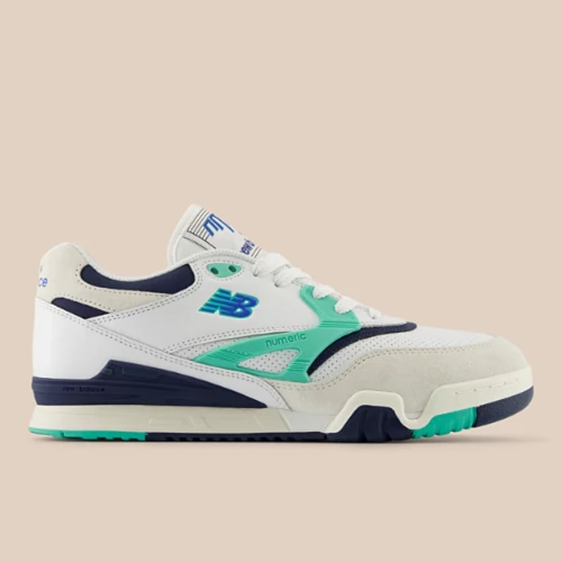 New Balance Numeric 770 skeittikengät "White & Navy" | Miehet & Naiset | Rullalautailu | 00 | SPORTSHOWROOM