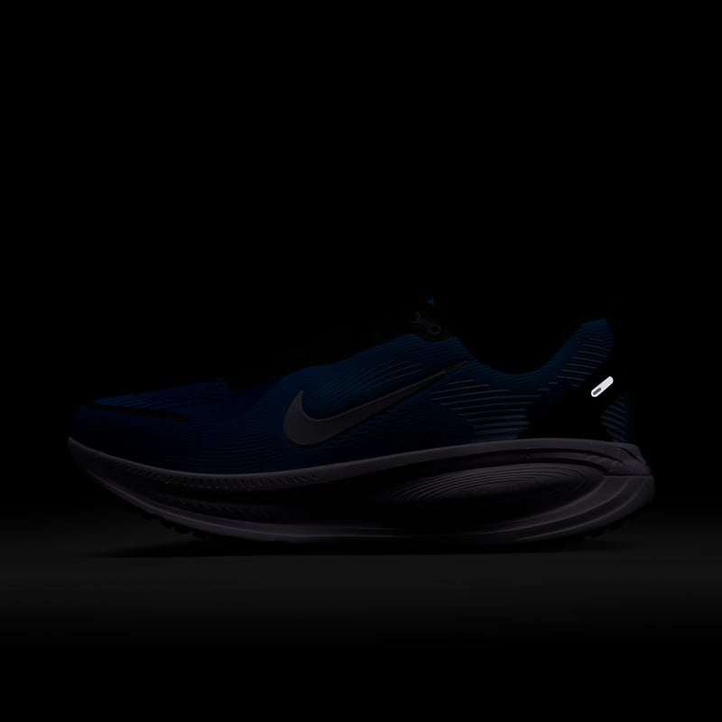 Nike Vomero 18 IH4112-902 09
