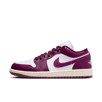 Jordan 1 Low DC0774-161 01