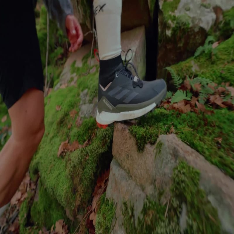 adidas Terrex Free Hiker 2.0 GORE-TEX IE3362 02