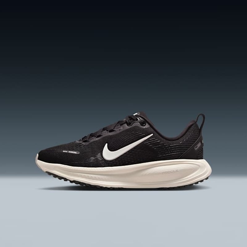 Nike Vomero 18 HQ2157-004 01