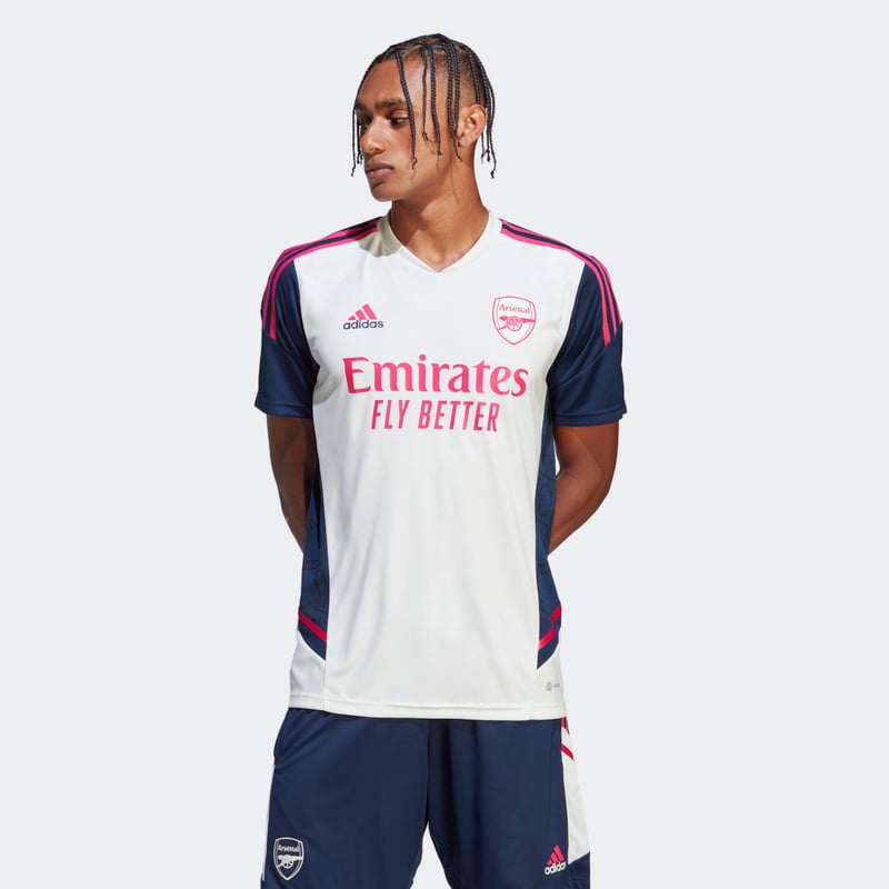 Arsenal shop | adidas | 90 FTBL