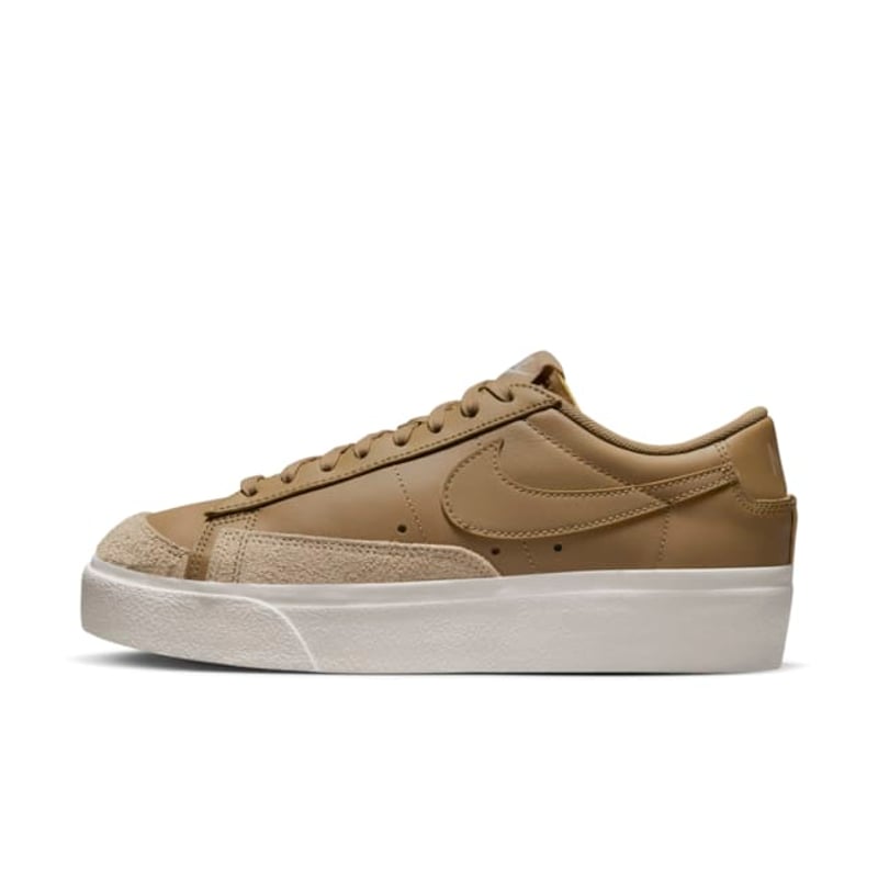 Nike Blazer Low Platform DJ0292-200 01