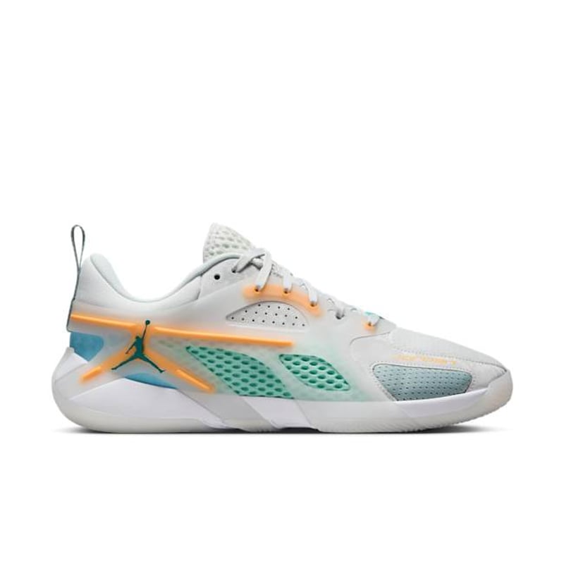 Jordan Heir Series FQ3858-101 03