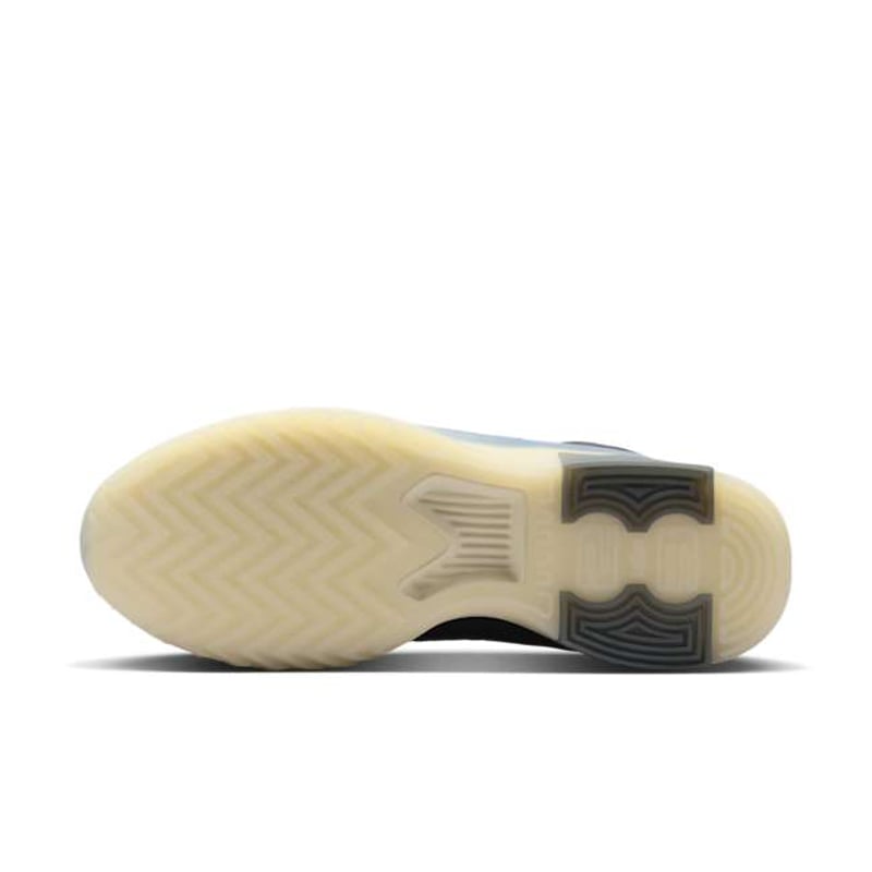 Nike LeBron Witness 9 HQ8034-001 02