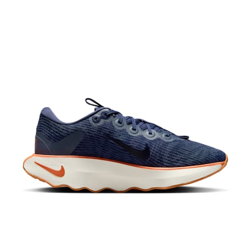 Nike Motiva DV1237-403 03