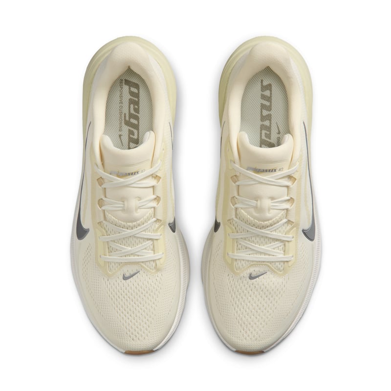 Nike Pegasus 42 hardloopschoenen "Coconut Milk & Light Khaki" | Heren | Hardlopen | 04 | SPORTSHOWROOM