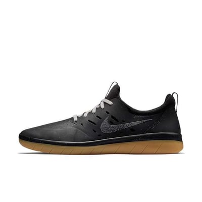 Nike SB Nyjah Free AA4272-002 01
