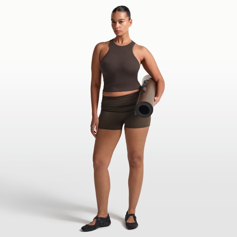 NikeSKIMS Ribbed Seamless IR5152-249 04