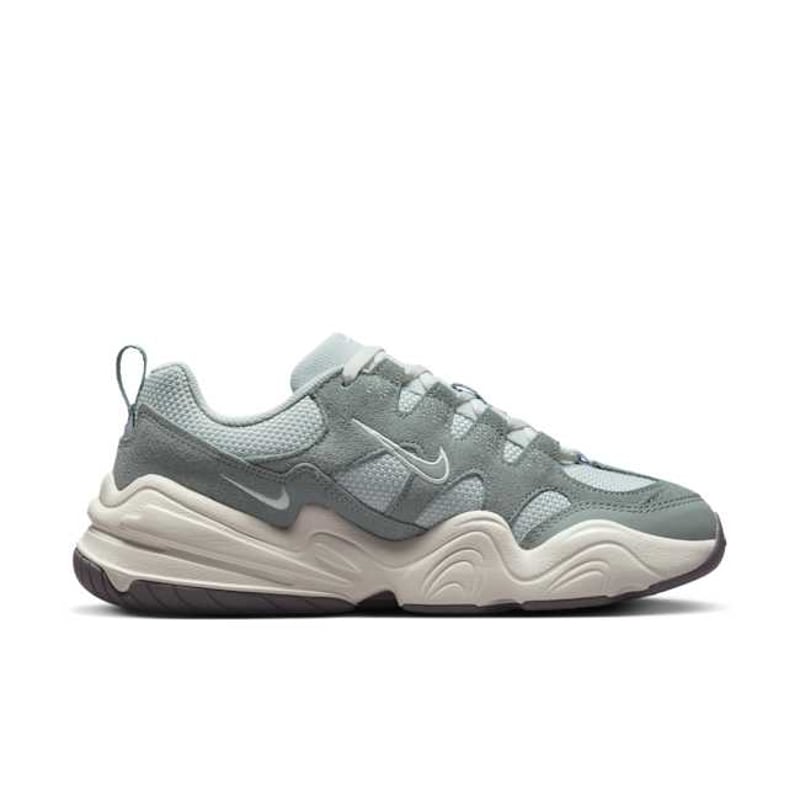 Nike Tech Hera DR9761-001 03