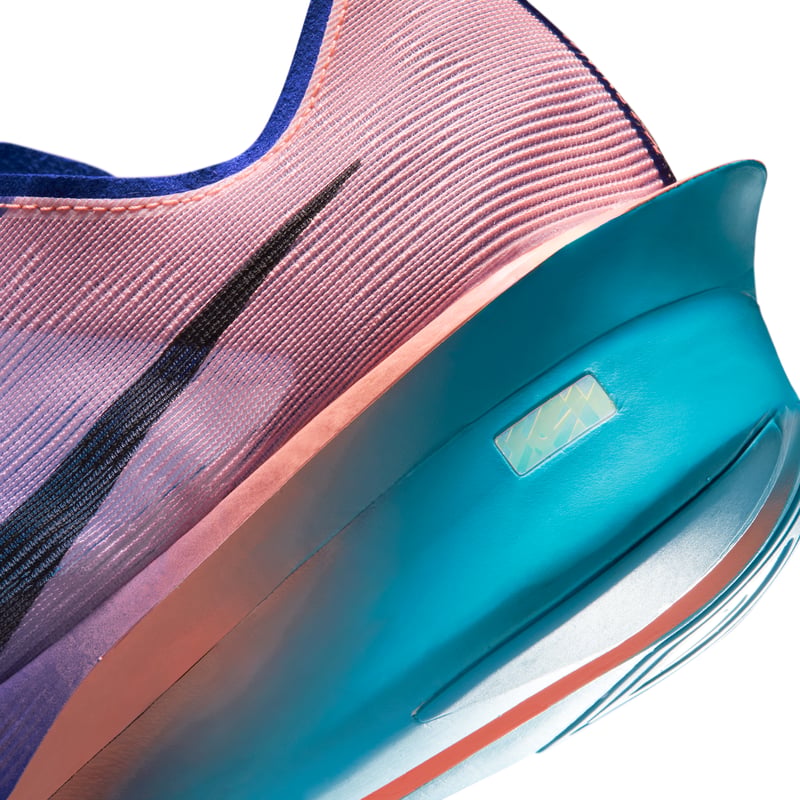 Nike Vaporfly 4 futócipők "Racer Blue & Atomic Pink" | Férfi | Futás | 08 | SPORTSHOWROOM