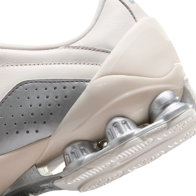 Nike Total 90 Shox Magia IO9300-100 08