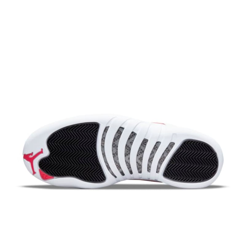 Jordan 12 Retro CT8013-106 02