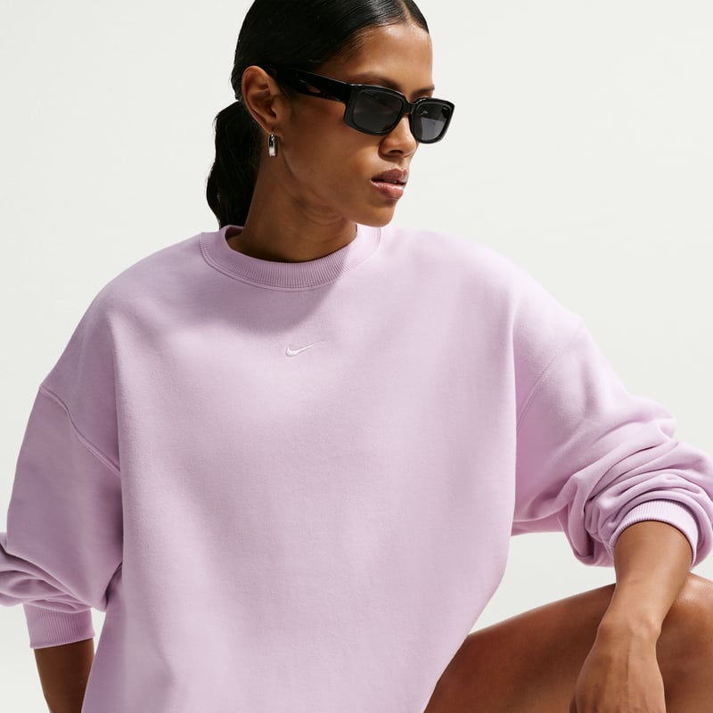 Nike Studio Fleece Medium Weight Oversized Crew Genser "Bleached Lilac & Sail" | Dame | Skating | 02 | SPORTSHOWROOM