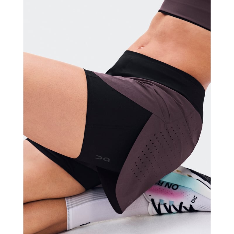 On Zero 2-in-1 Shorts "Urchin & Black" | | | 04 | SPORTSHOWROOM