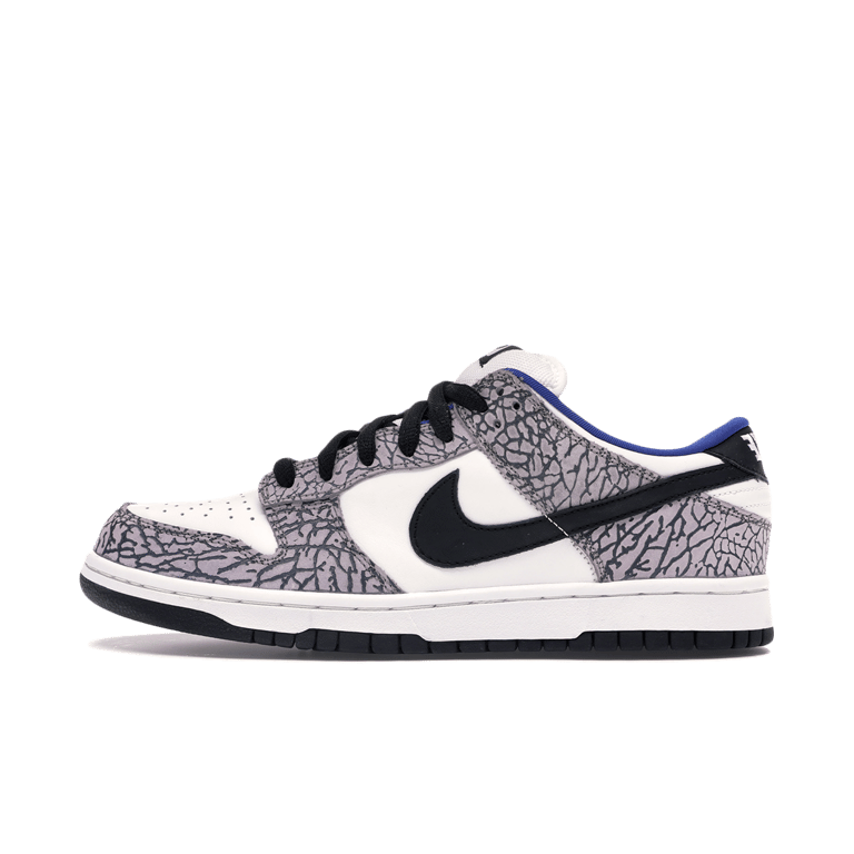 Nike SB Dunk Low x Supreme