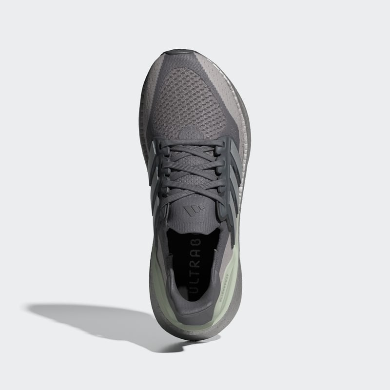 adidas Ultraboost 5 ID8839 02