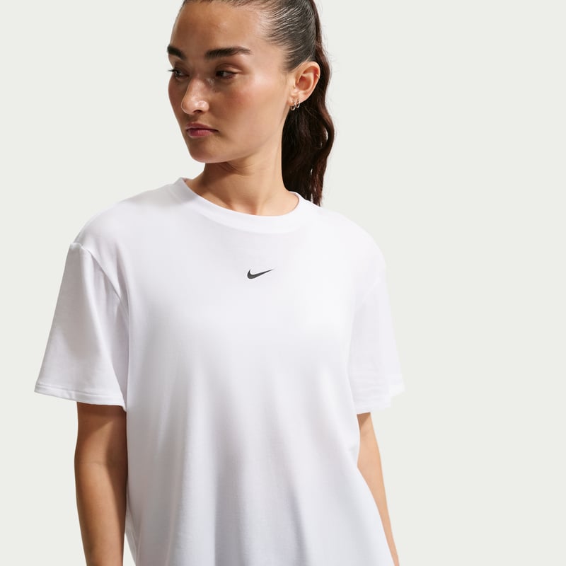 Nike One Relaxed Dri-FIT FN2814-101 01