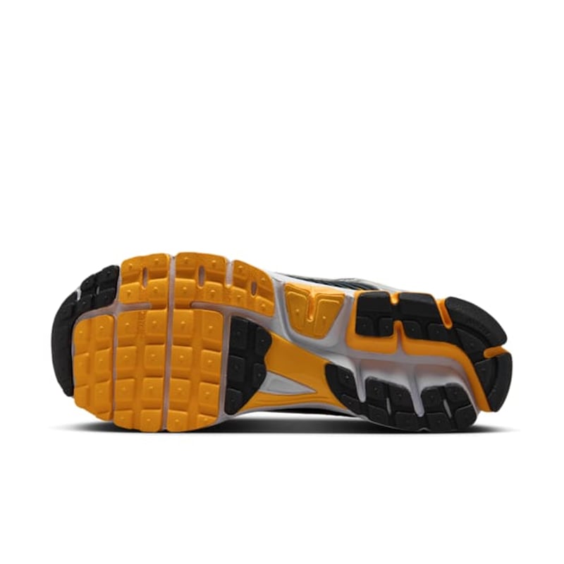 Nike Zoom Vomero 5 FB9149-002 02