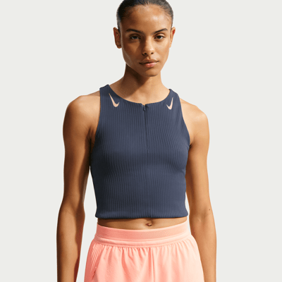Nike AeroSwift Dri-FIT ADV Cropped Tanktop "Thunder Blue & Linen" | Dames | Hardlopen | 01 | SPORTSHOWROOM