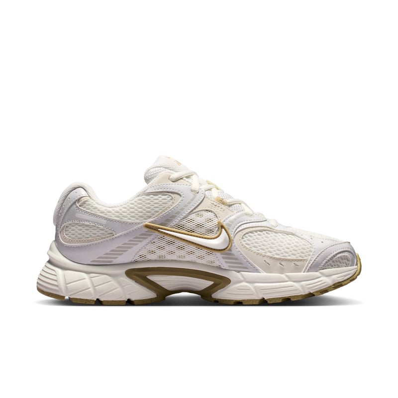 Sneakersy Nike V5 RNR "Sail & Parachute Beige" | Kobiety | Sportstyle | 03 | SPORTSHOWROOM