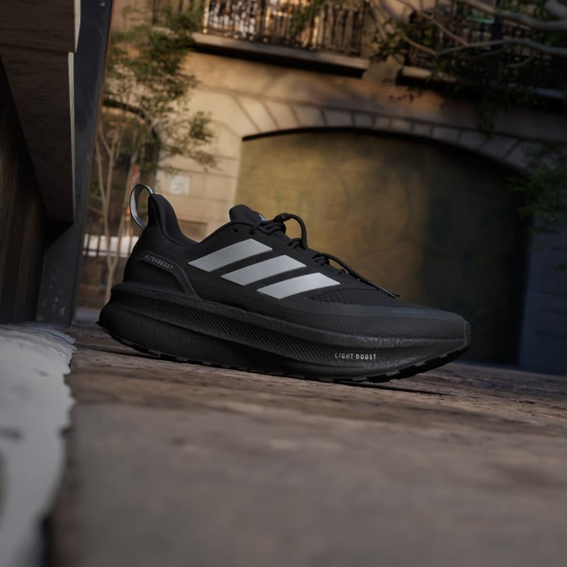 adidas Ultraboost 5 TR JI3239 02
