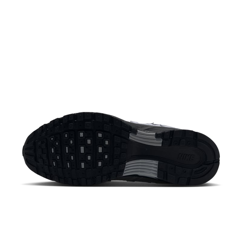 Tenisice Nike P-6000 "Black & Metallic Silver" | Žene | Sportstyle | 02 | SPORTSHOWROOM