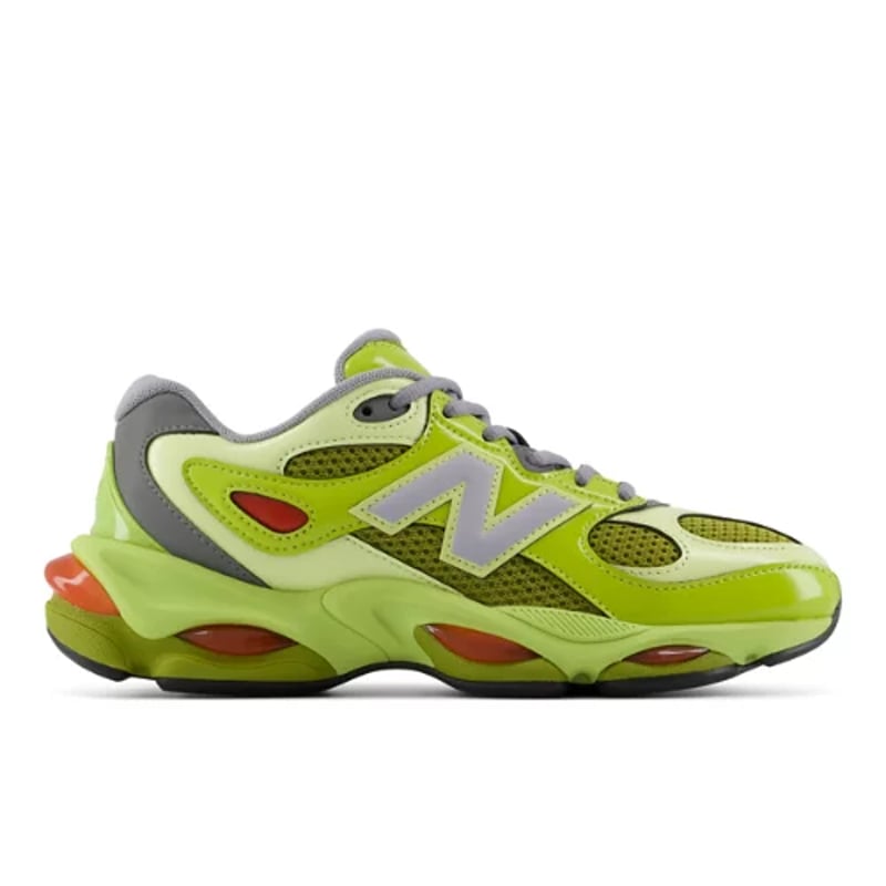 New Balance 983 sneakerit "Field Green & Fennel Seed" | Miehet & Naiset | Sportstyle | 01 | SPORTSHOWROOM