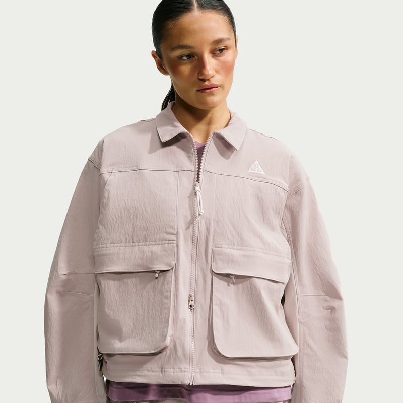 Nike ACG 'Smith Summit' Women's UV-Resistant Jakke "Cream II & Light Orewood Brown" | Dame | | 01 | SPORTSHOWROOM
