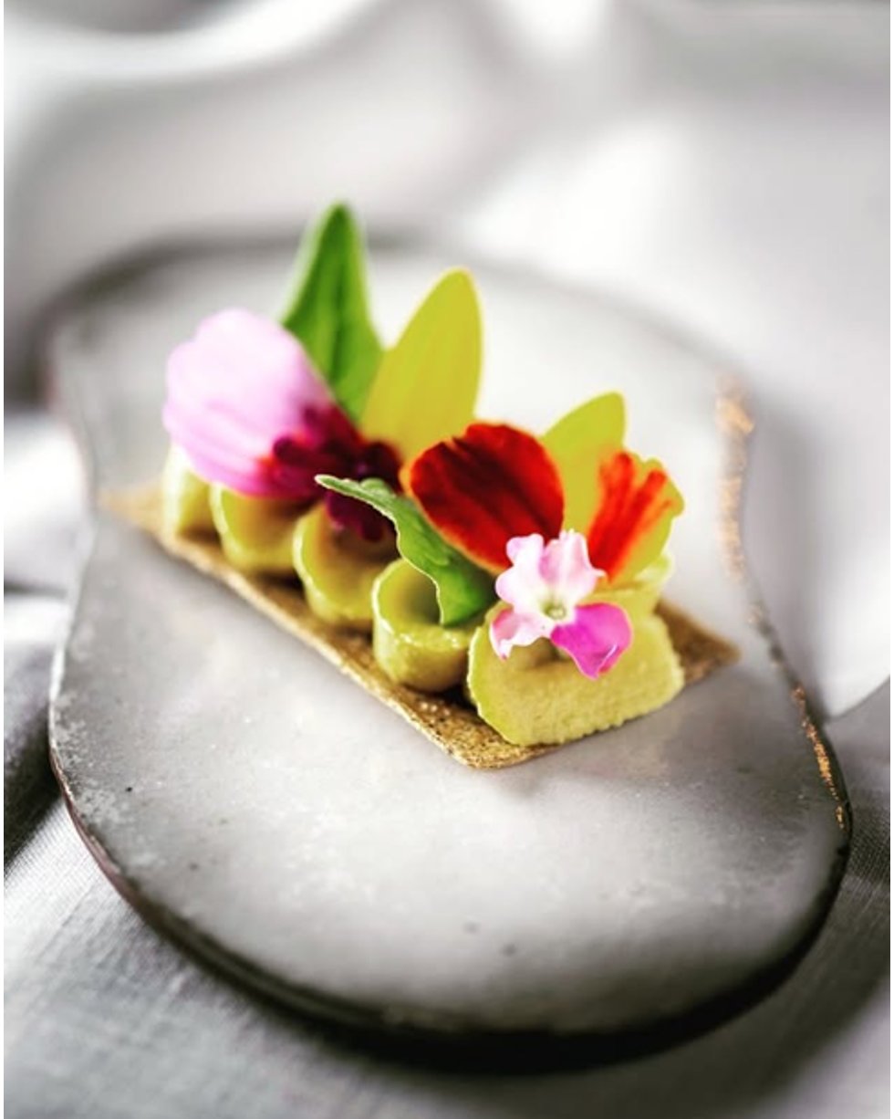 Humus x Hortense SCLHHAX5C9GKJZSQ7 01