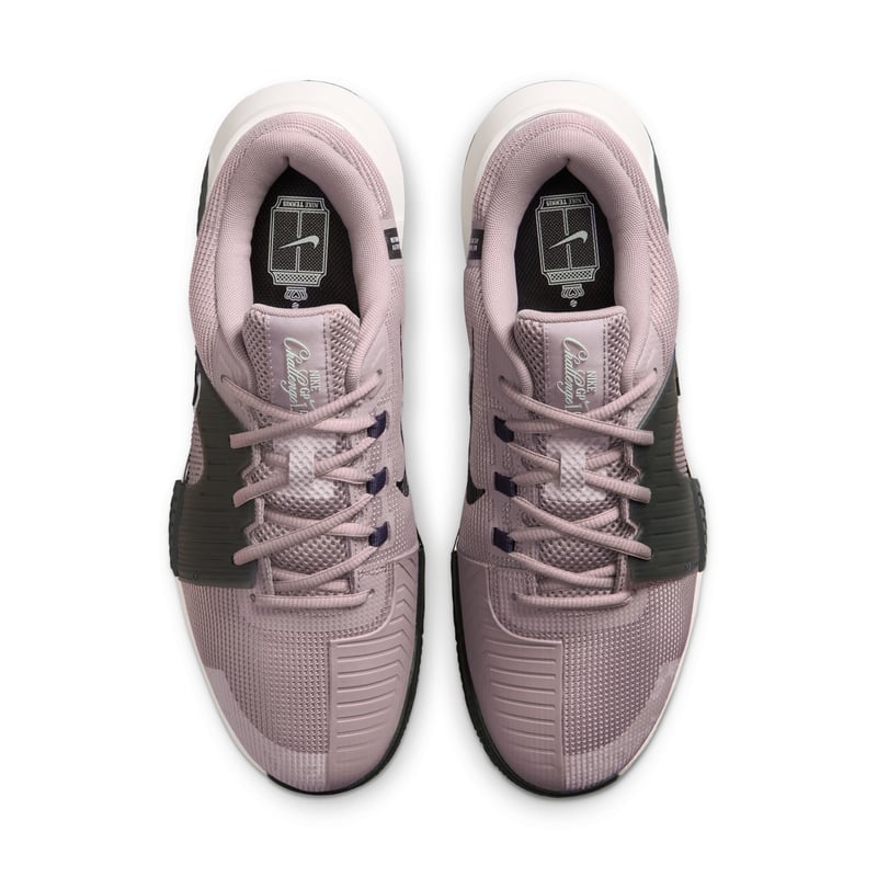 Nike GP Challenge 1.5 Premium Clay tennisskor "Light Violet Ore & Anthracite" | Män | Tennis | 04 | SPORTSHOWROOM