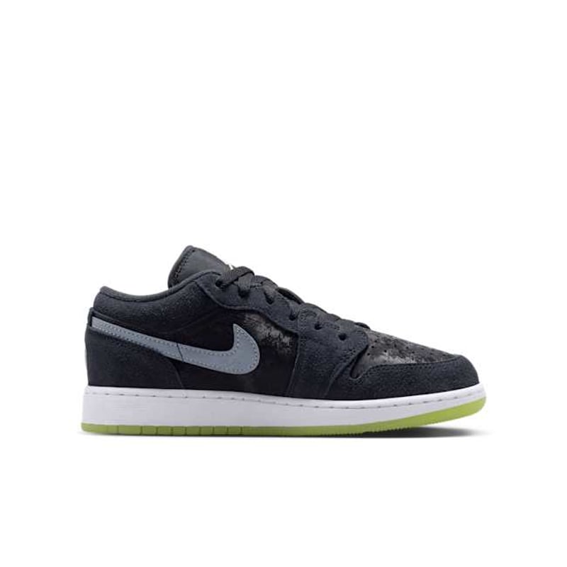 Jordan 1 Low HV4775-001 03