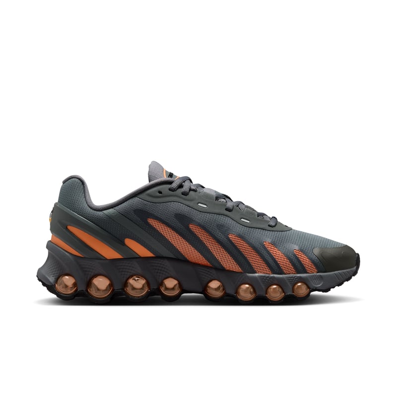 Tenisky Nike Air Max Dn8 "Dark Grey & Orange Frost" | Muži | Sportstyle | 03 | SPORTSHOWROOM