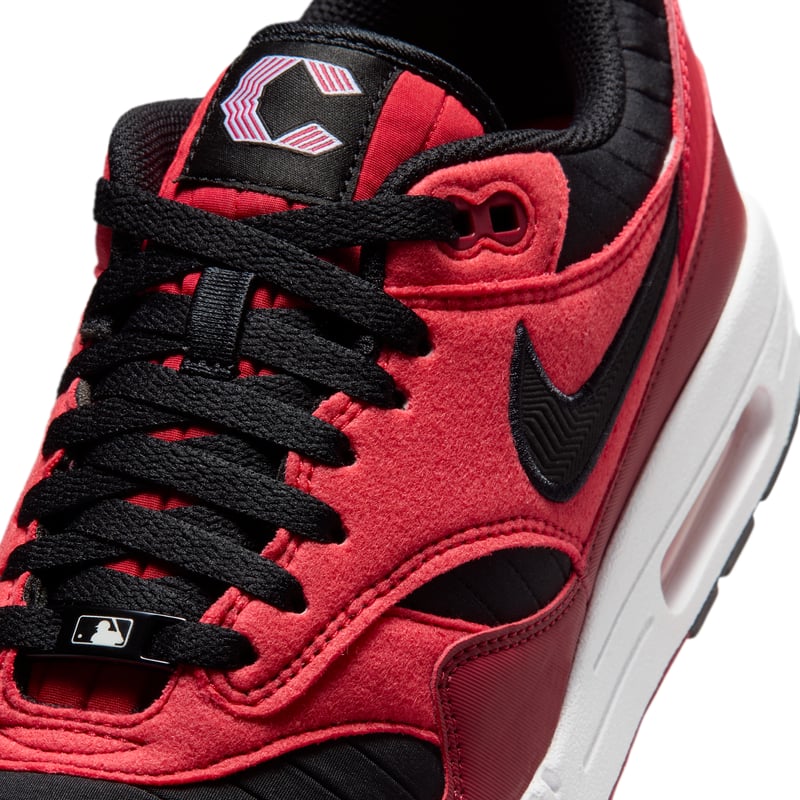 Nike Air Max 1 trainers "Reds" | Men | SportStyle | 07 | SPORTSHOWROOM