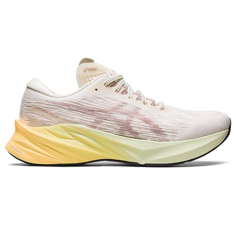 ASICS Novablast 3 1011B458-101 01