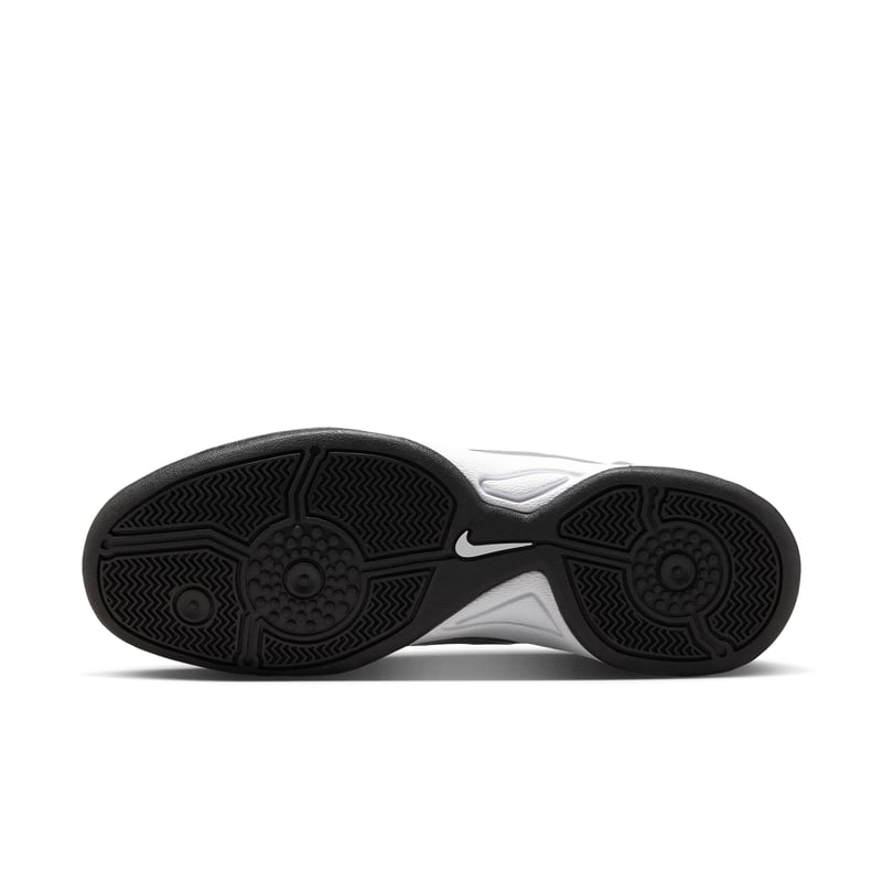 Nike Total 90 IM7595-001 02