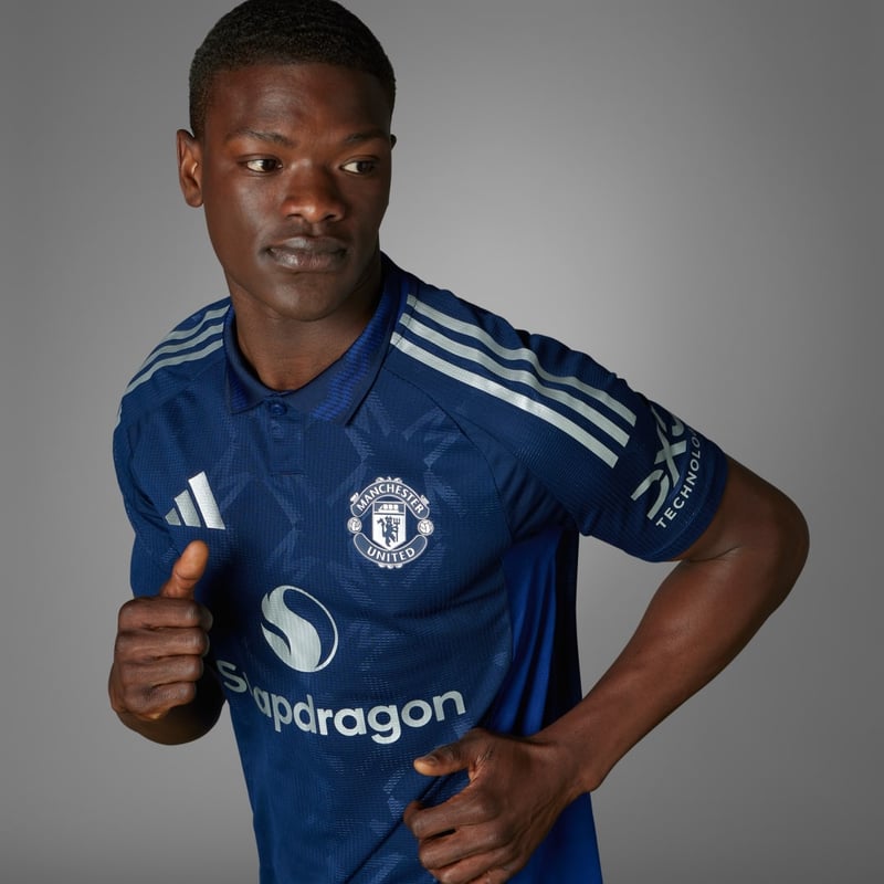 adidas Manchester United 2024/25 Away Authentic IU1391 03