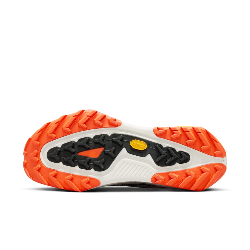 Nike ACG Zegama HV8113-103 03