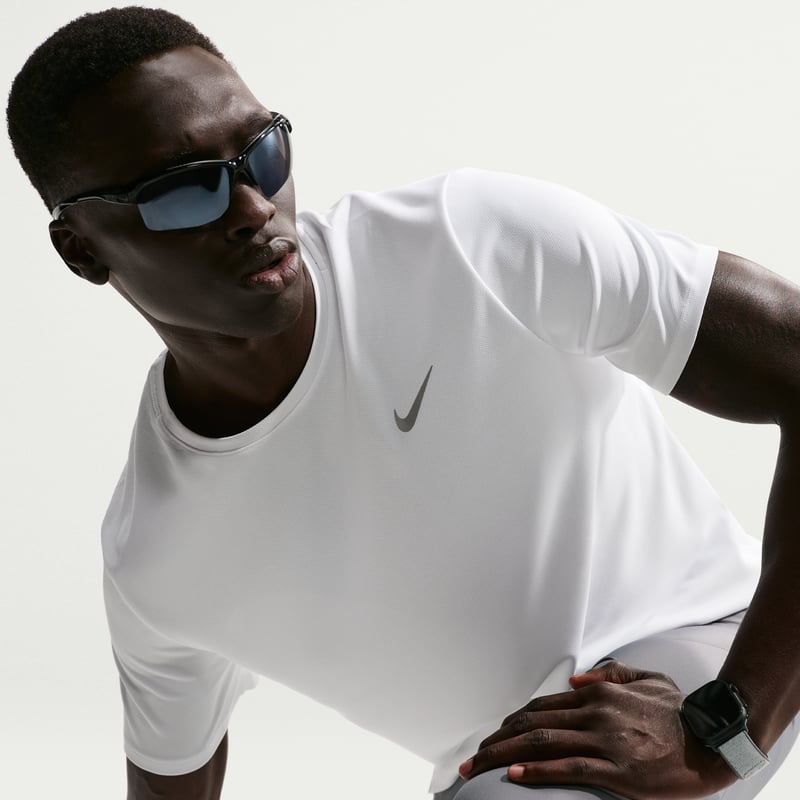 Majica Nike Miler Dri-FIT "White" | Moški | Tek | 03 | SPORTSHOWROOM