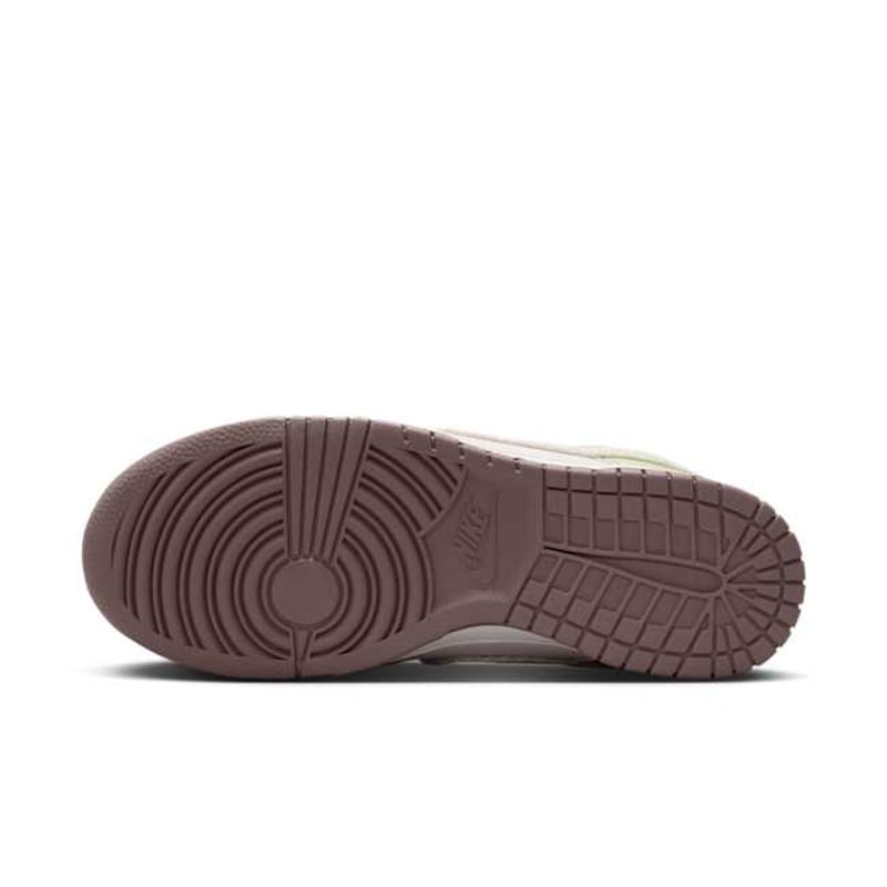 Nike Dunk Low IB8876-661 02