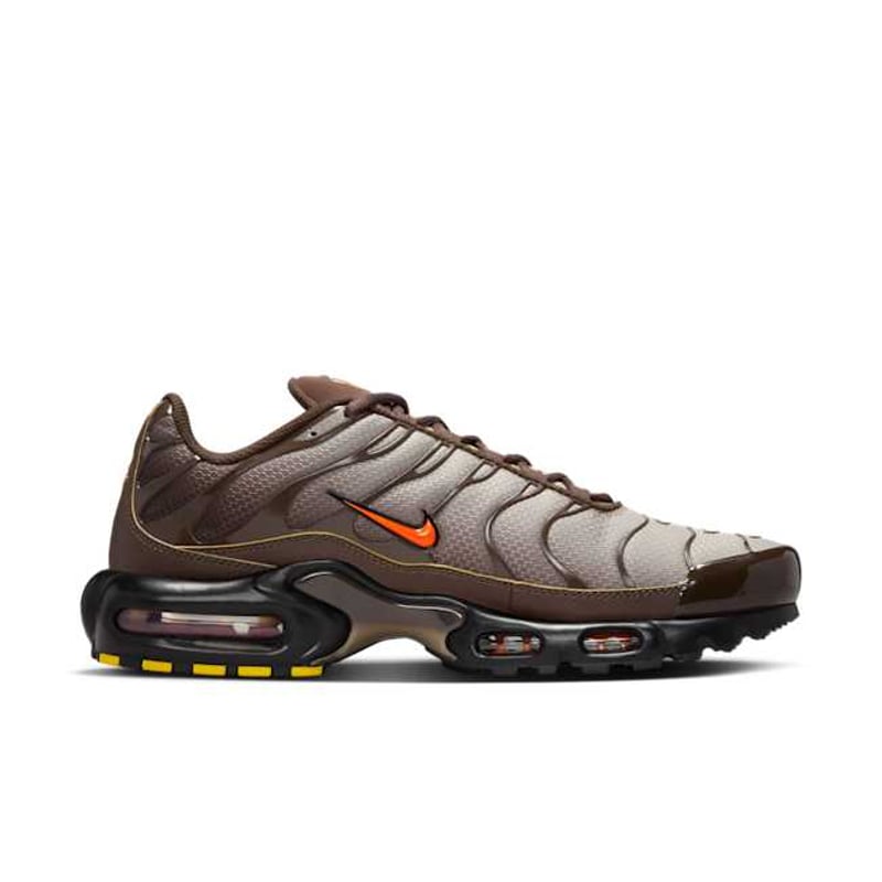 Nike Air Max Plus DM0032-200 03