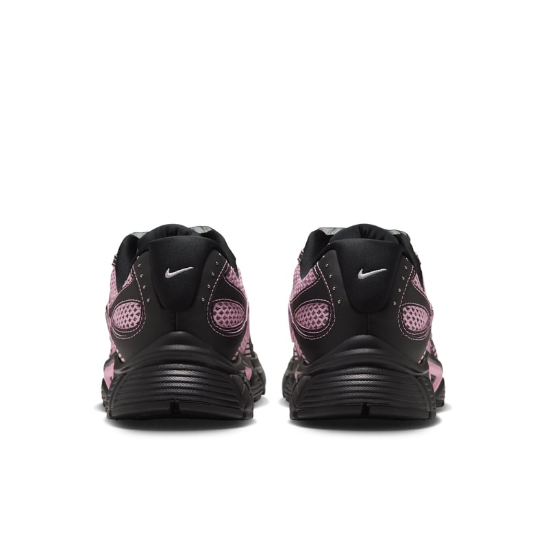 Nike V5 RNR Sneaker "Black & Medium Soft Pink" | Damen | Sportstyle | 06 | SPORTSHOWROOM