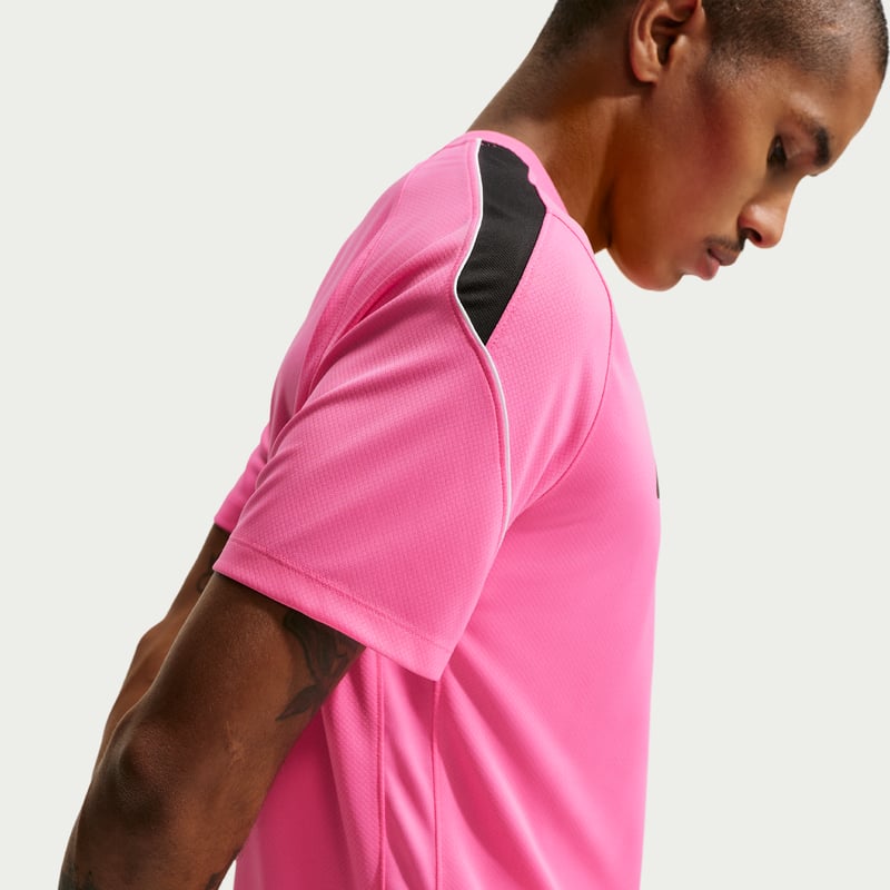 Nike Strike Dri-FIT IF1461-684 02